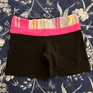 Lululemon reversible groove shorts